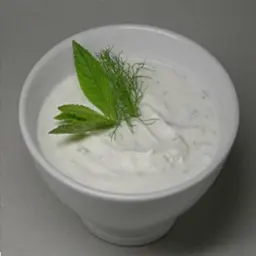 خيار باللبن